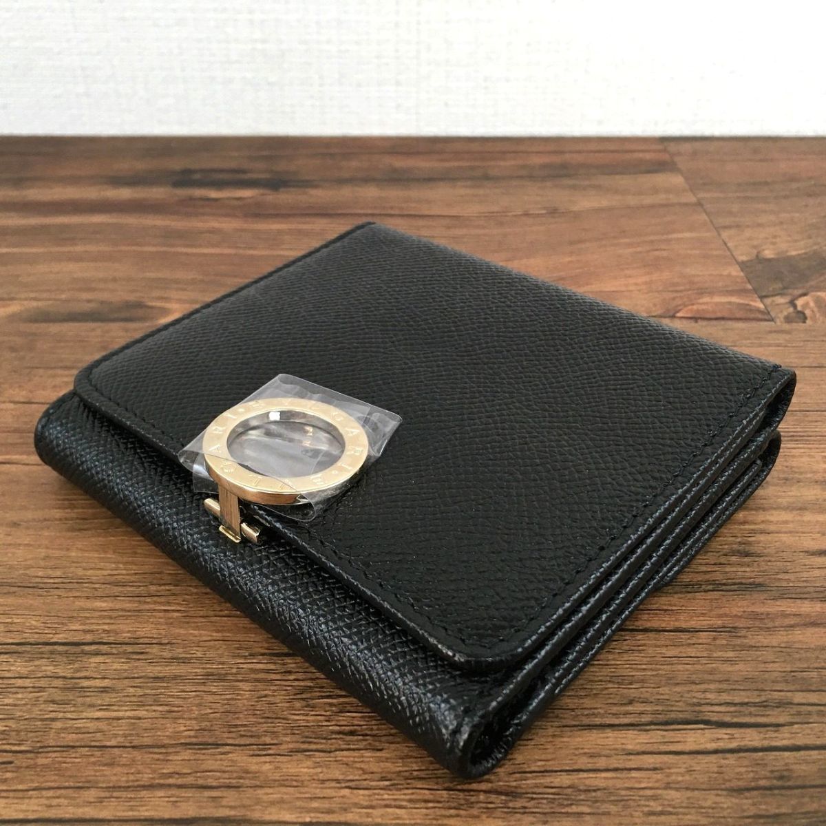127 送料込み！ 極美品 BVLGARI Wホック財布 ブラック レザー ブルガリ