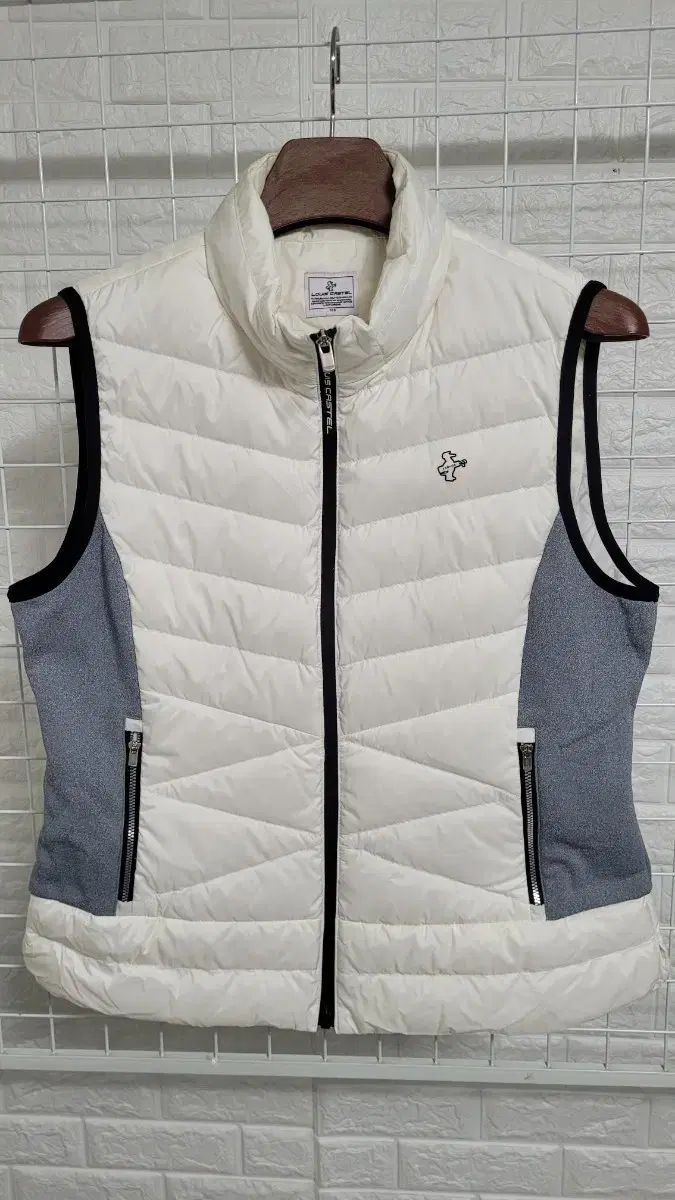 100 LOUIS CASTEL ルイカステル 白 生地 レディースゴルフウェア ダックダウンベスト L