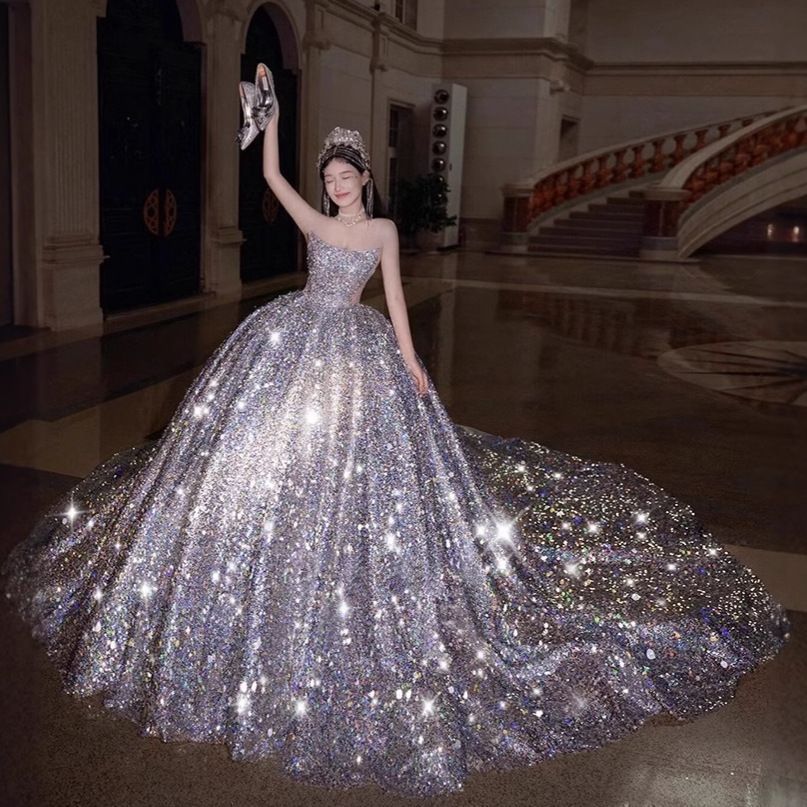 エレガントな女性用パーティードレス ディナードレス 精巧なデザインでフォーマルなシーンに最適 完璧な気品を演出