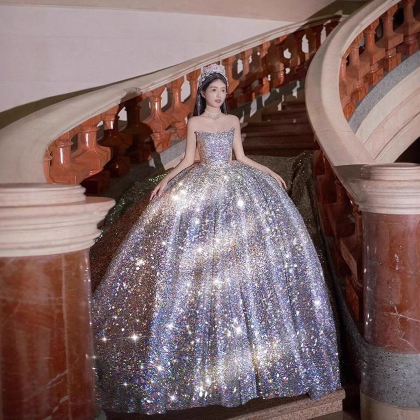 エレガントな女性用パーティードレス ディナードレス 精巧なデザインでフォーマルなシーンに最適 完璧な気品を演出