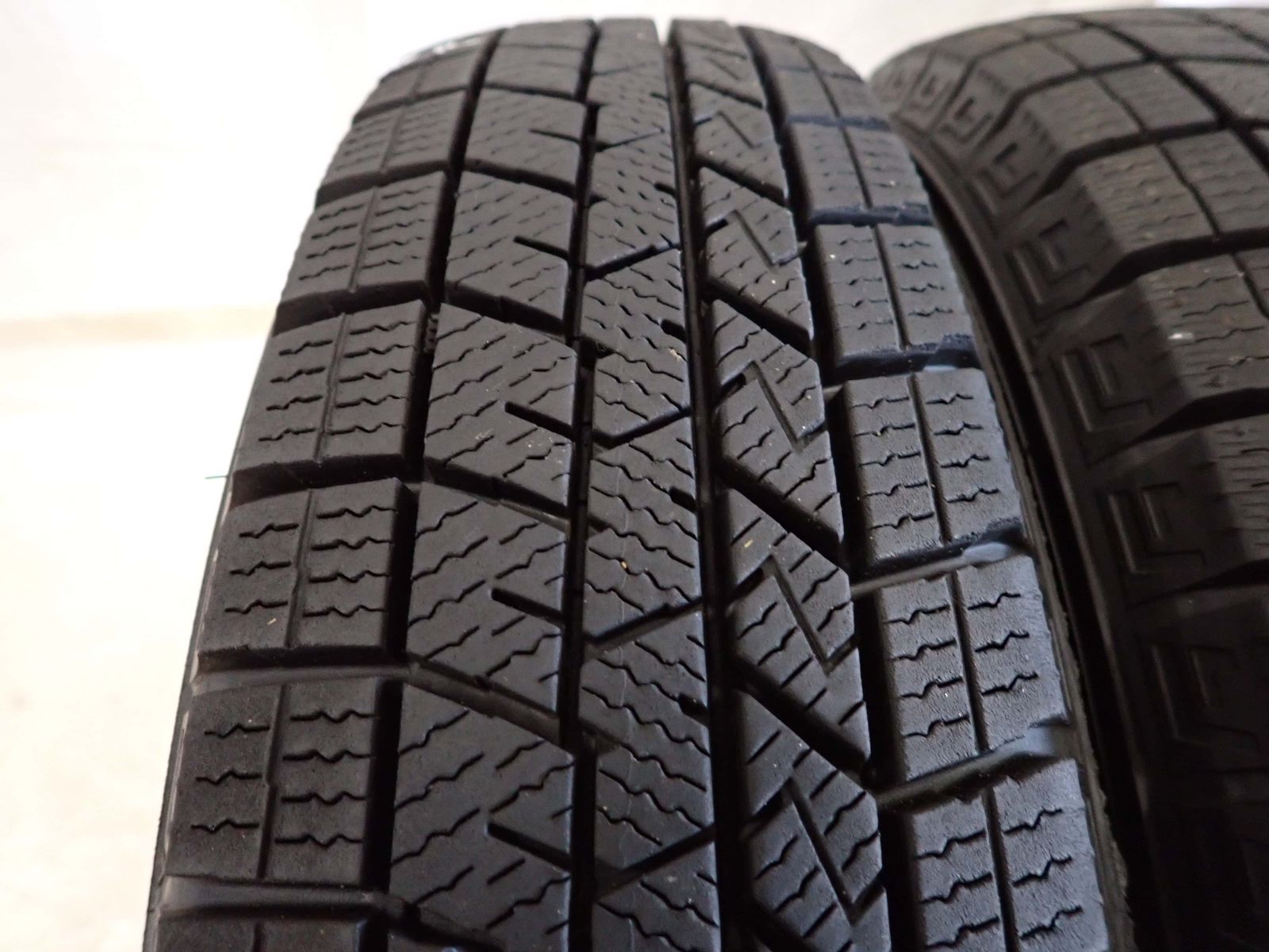 冬4本SET 会社宛 145 80 R 13 75 Q ダンロップ WINTER MAXX WM 03 製 N BOX カスタム モコ AZ ワゴン キャロル フ NO F 6742