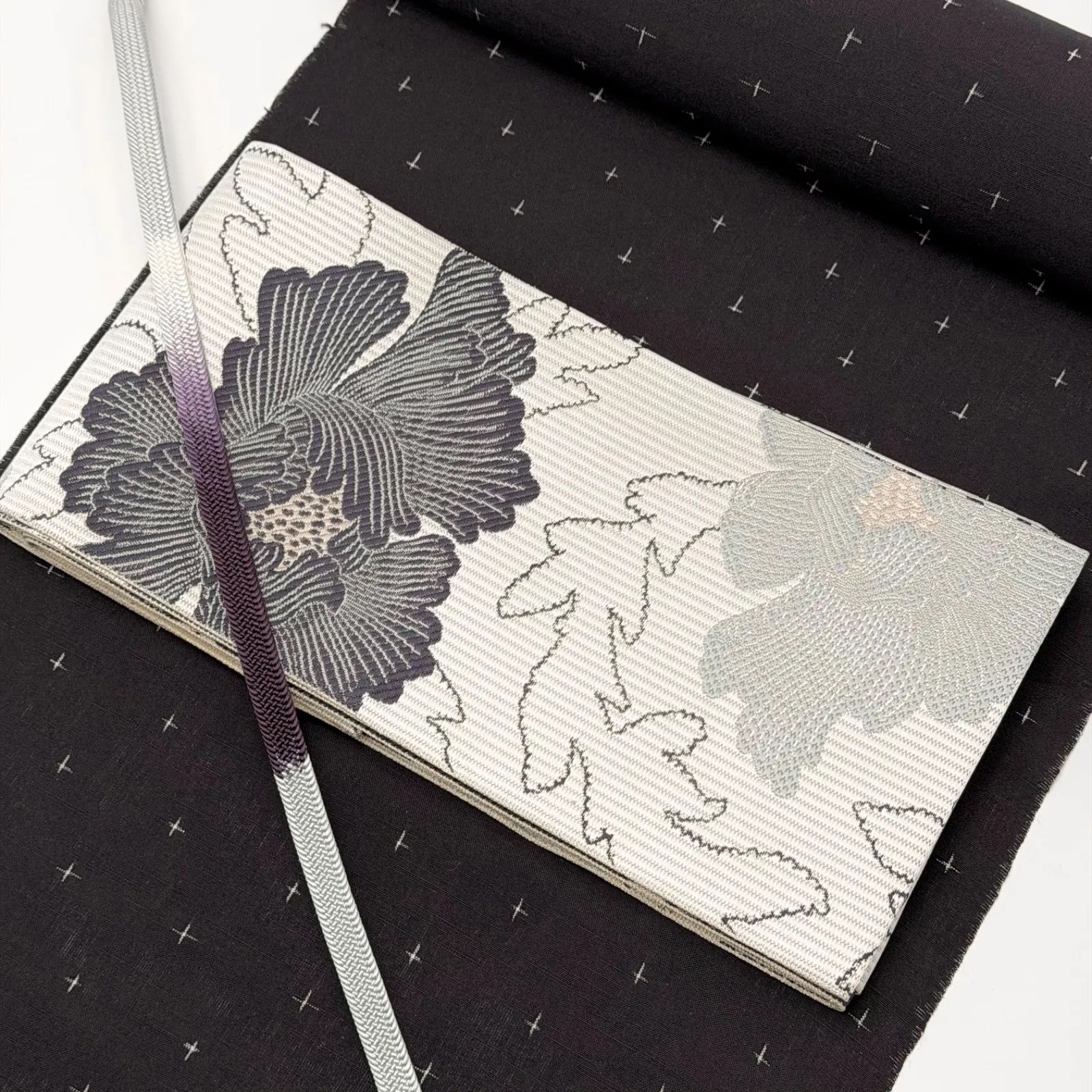 半幅帯 博多織 リバーシブル 博多小袋帯 牡丹柄 0057 - メルカリ