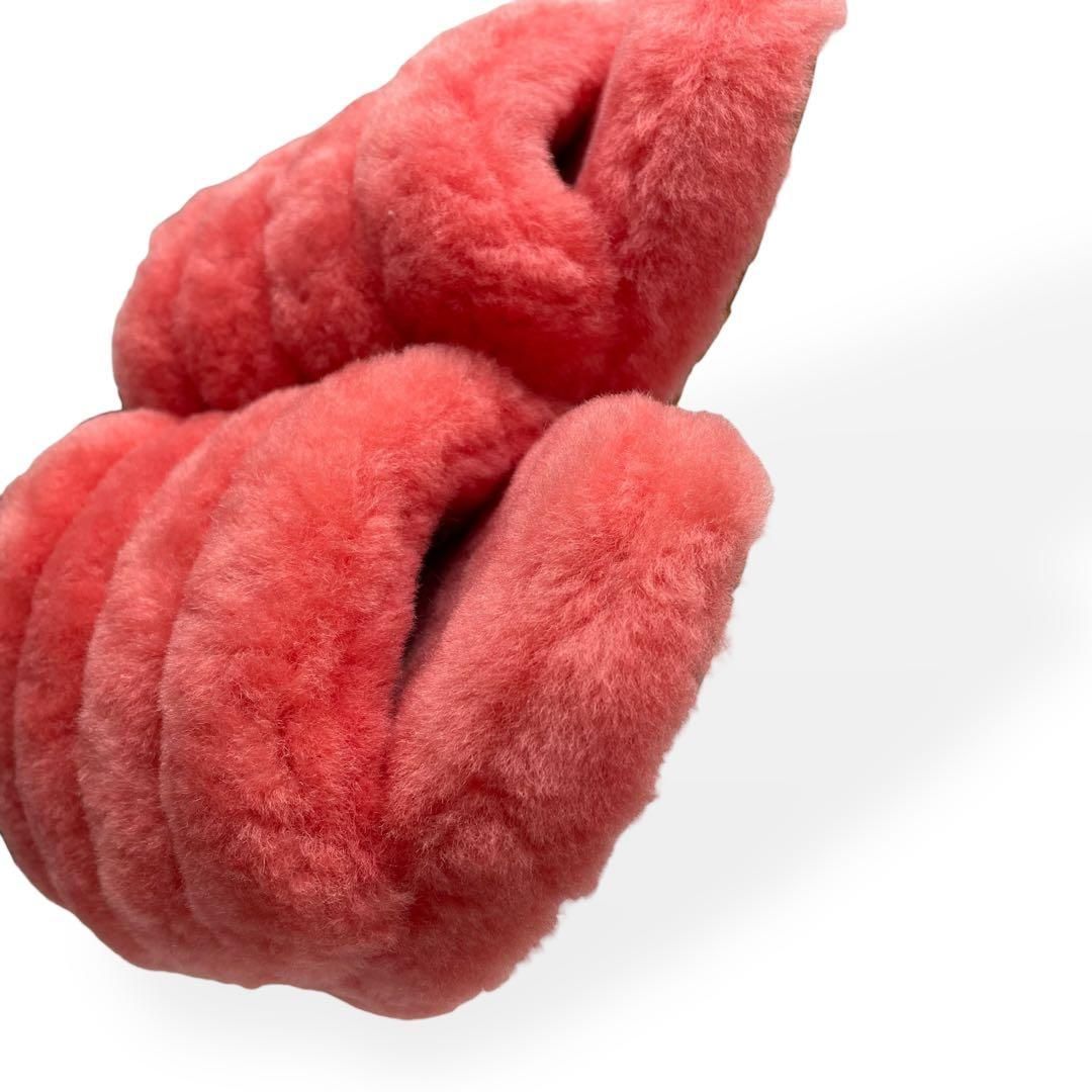 未使用級 UGG アグ ファーサンダル FLUFF YEAHSLIDE 23.0 - メルカリ