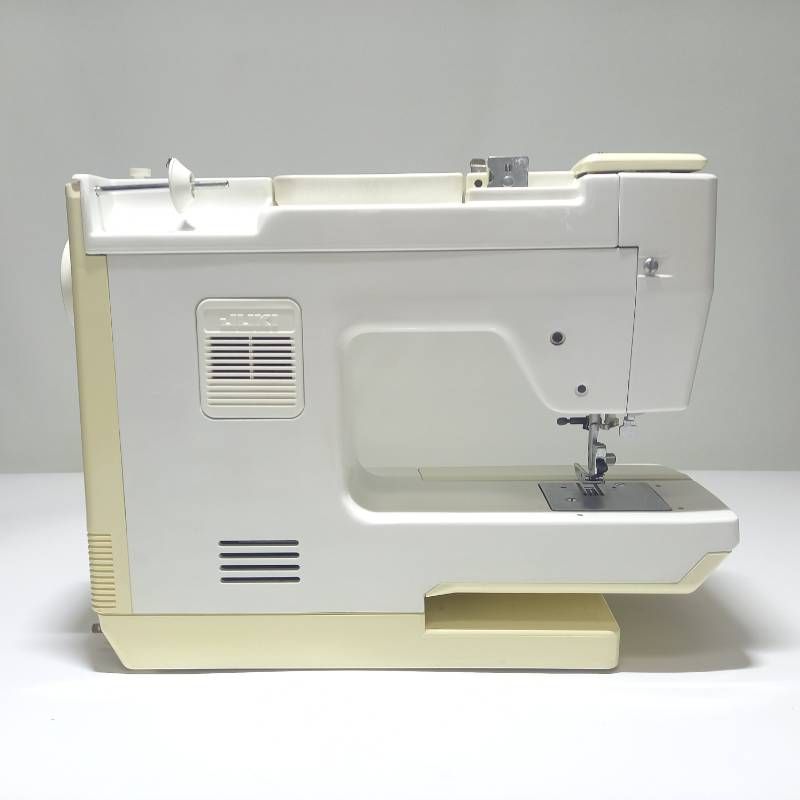 ジューキ コンピューターミシン HZL-7800 JUKI - メルカリ