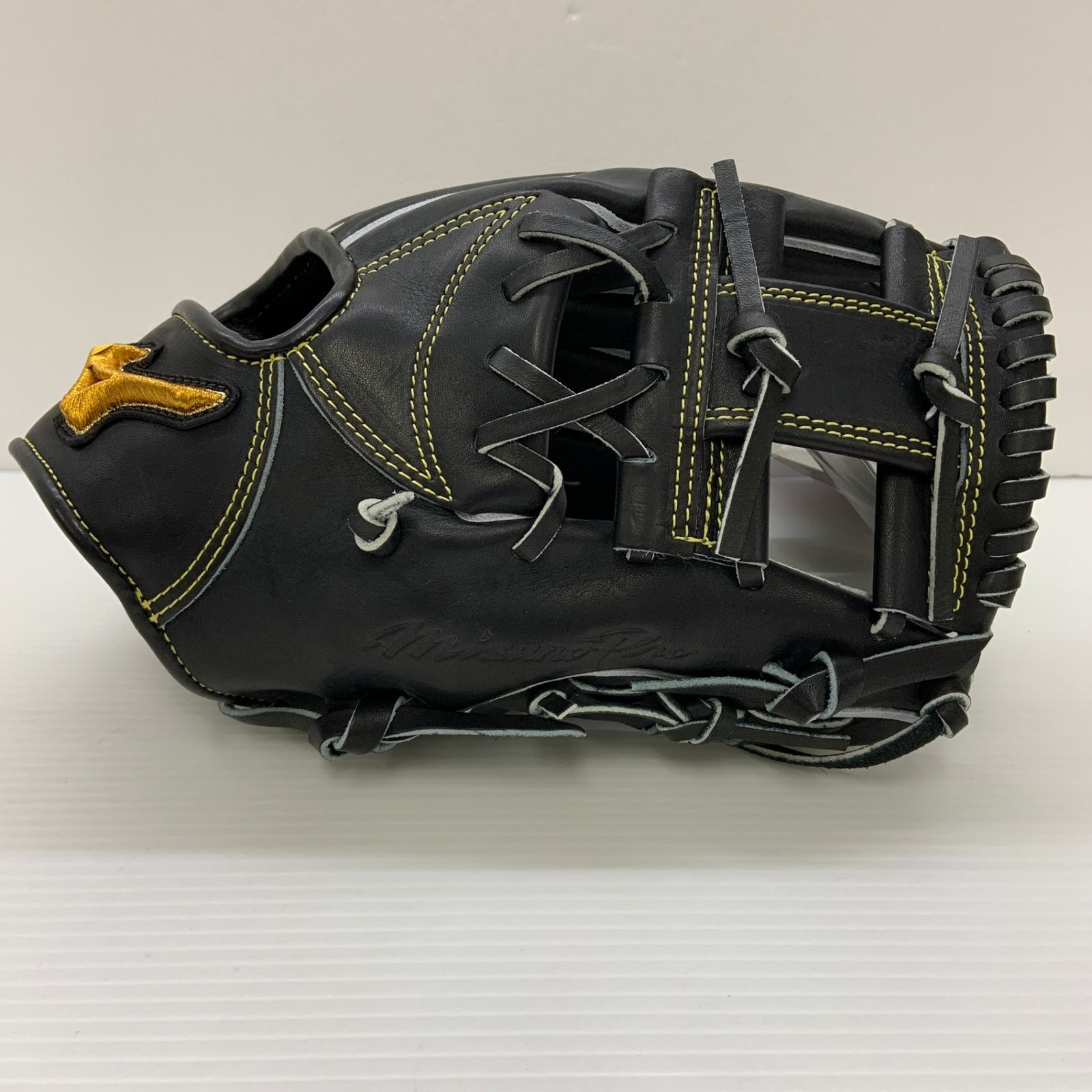 ミズノ MIZUNO ミズノプロ 宮本慎也 硬式 大人 一般 内野手用 グローブ グラブ 右投げ 野球 6851