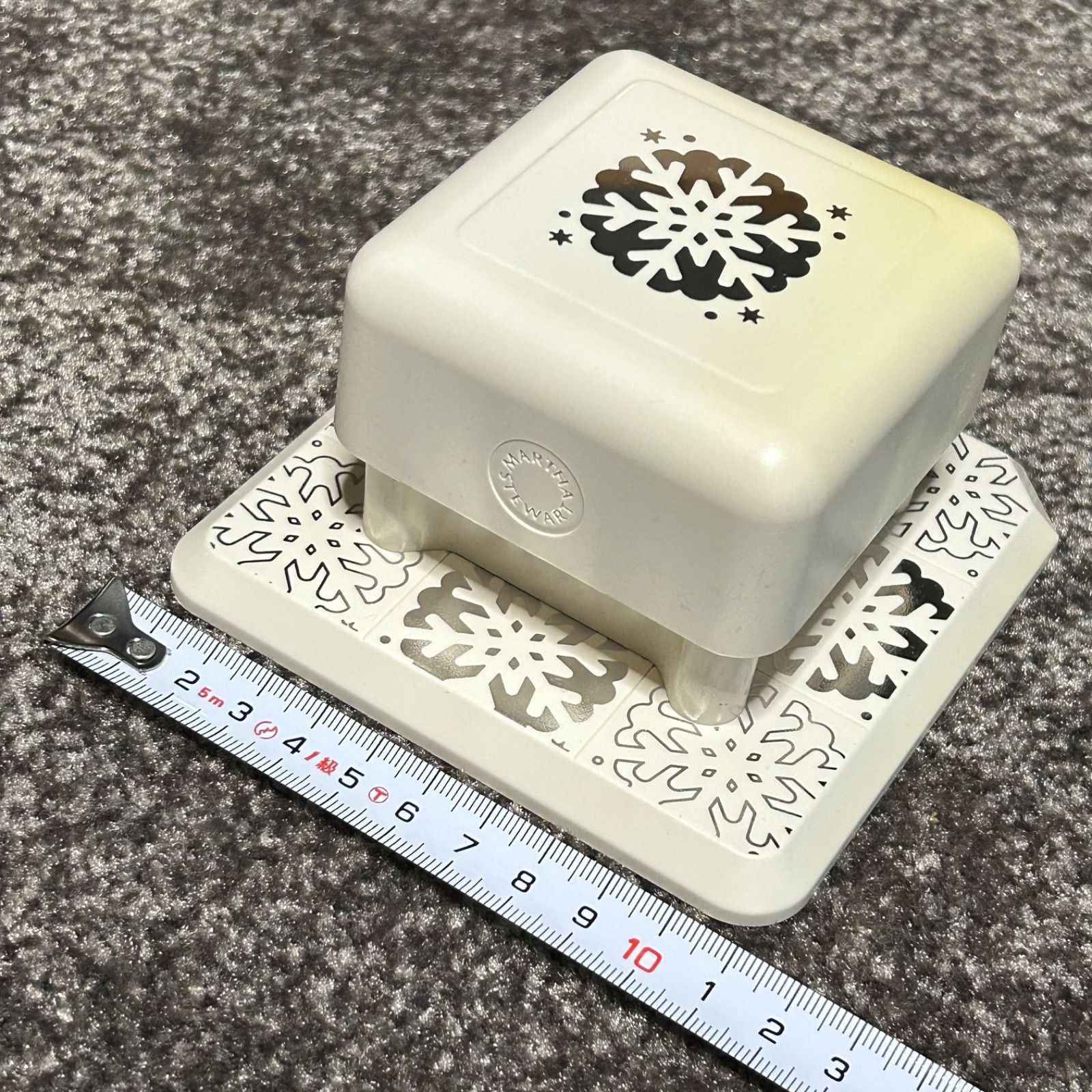 クラフトパンチ　スノーフレーク　マーサスチュワート Martha Stewart マーサスチュワート ディープエッジパンチ 正方形
