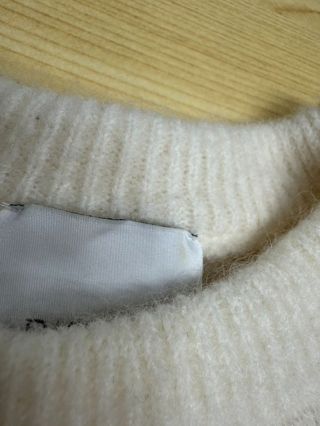 サステナブルアルパカ混紡 パトゥジャカード