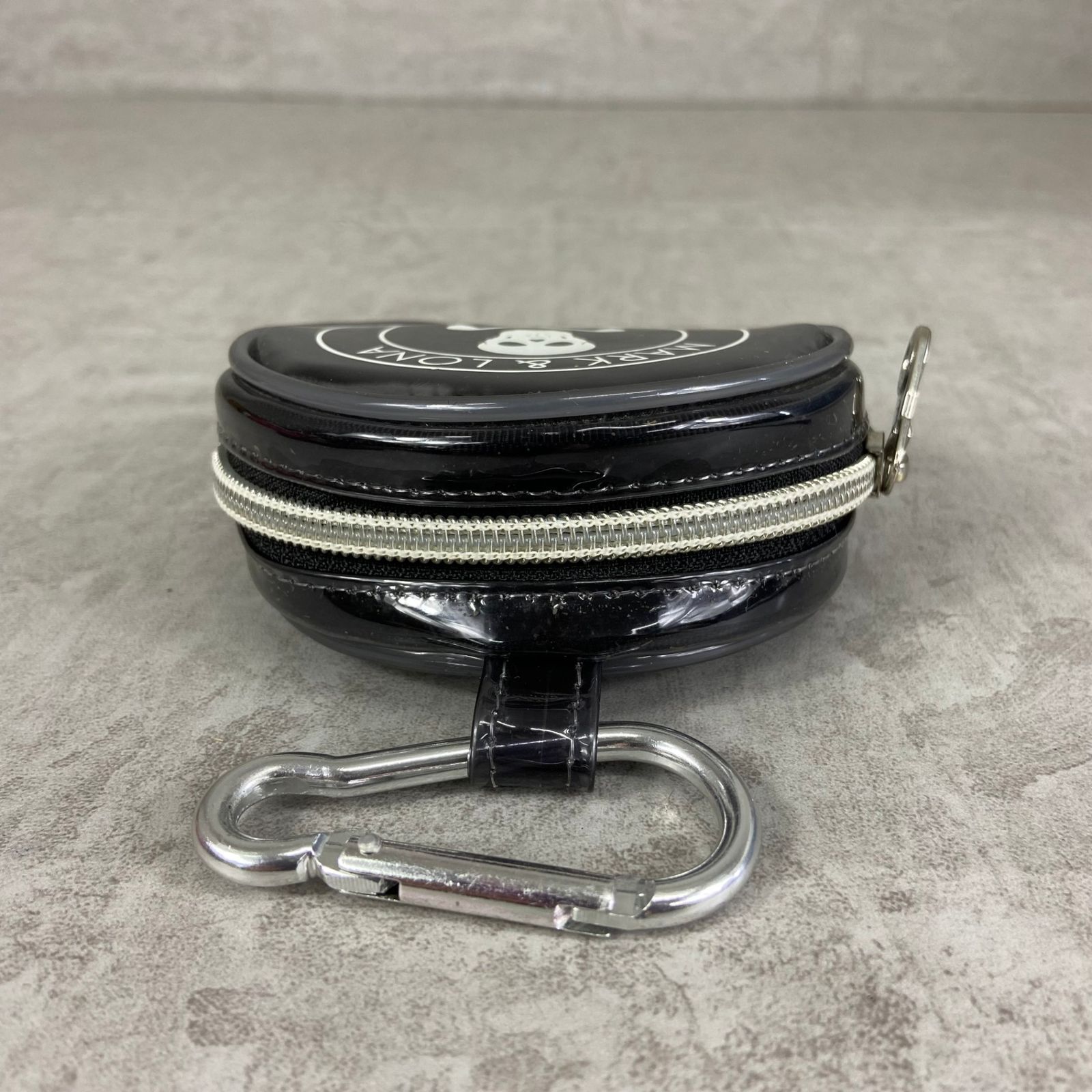 MARK＆LONA ラウンド型クリアケース ブラック 黒 ゴルフ小物入れ