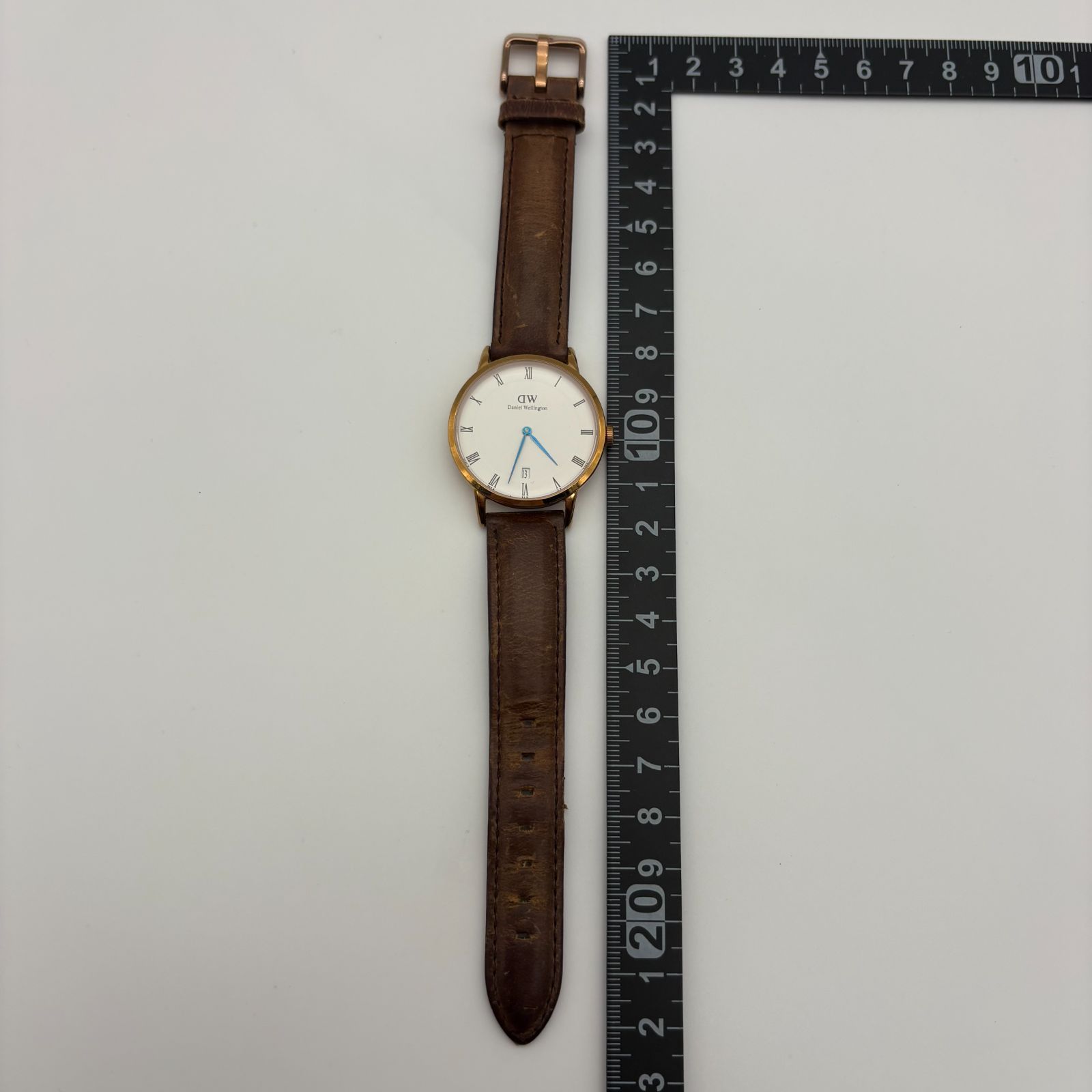 Daniel Wellington ダニエルウェリントン DW 腕時計 デイト クォーツ 
