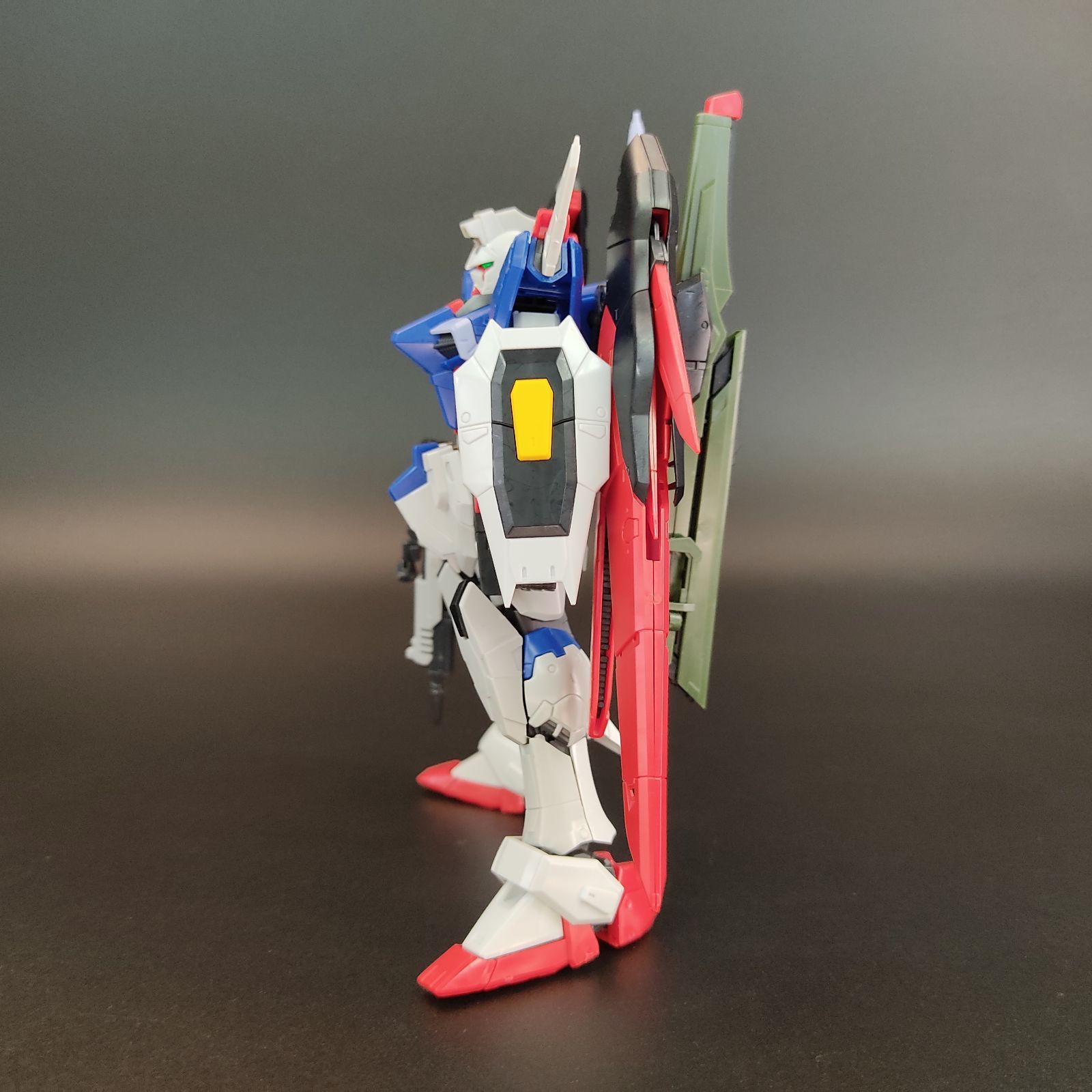 ガンプラ【未検品/ジャンク】 RG 1/144 デスティニーガンダム 欠品多数