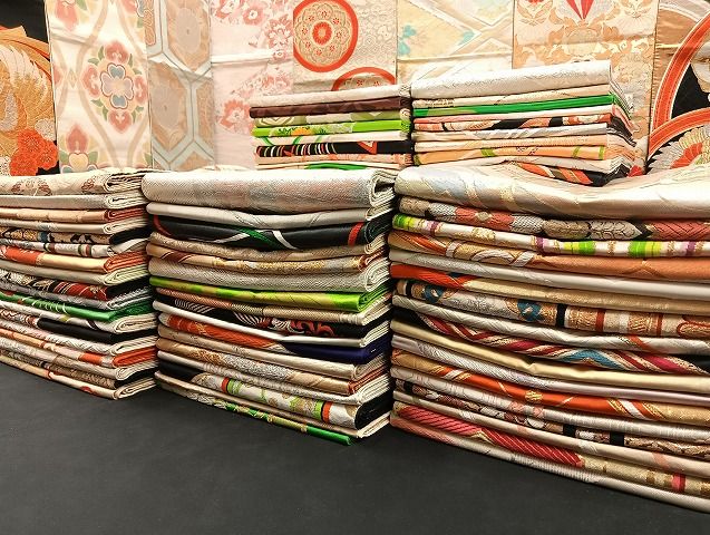 平和屋着物 袋帯 西陣 まとめて100点 鳳凰 向かい鶴 蝶 風景 更紗 花柄 正倉院 宝相華 佐賀錦 金銀糸 など あり 全て正絹 mmm 953