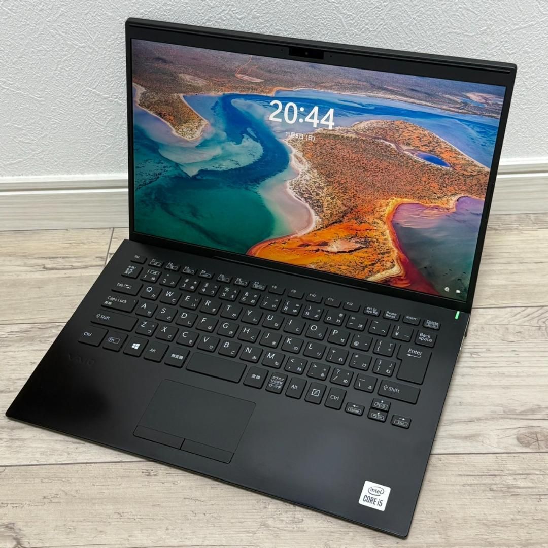 薄軽量モデル 10世代 i5 国産安心 VAIO メモリ8GB SSD256G オフィス