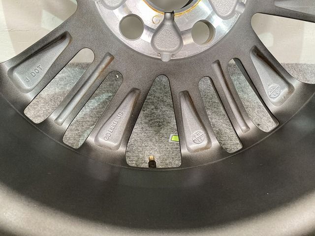  アルファード 40系 AGH 40 W 45 ハイブリッド AAHH ホイール 1本のみ 18 x 7 J ET 5穴 5 H PCD 114 3 ハブ径58 mm 145262 その他 タイヤ ホイール