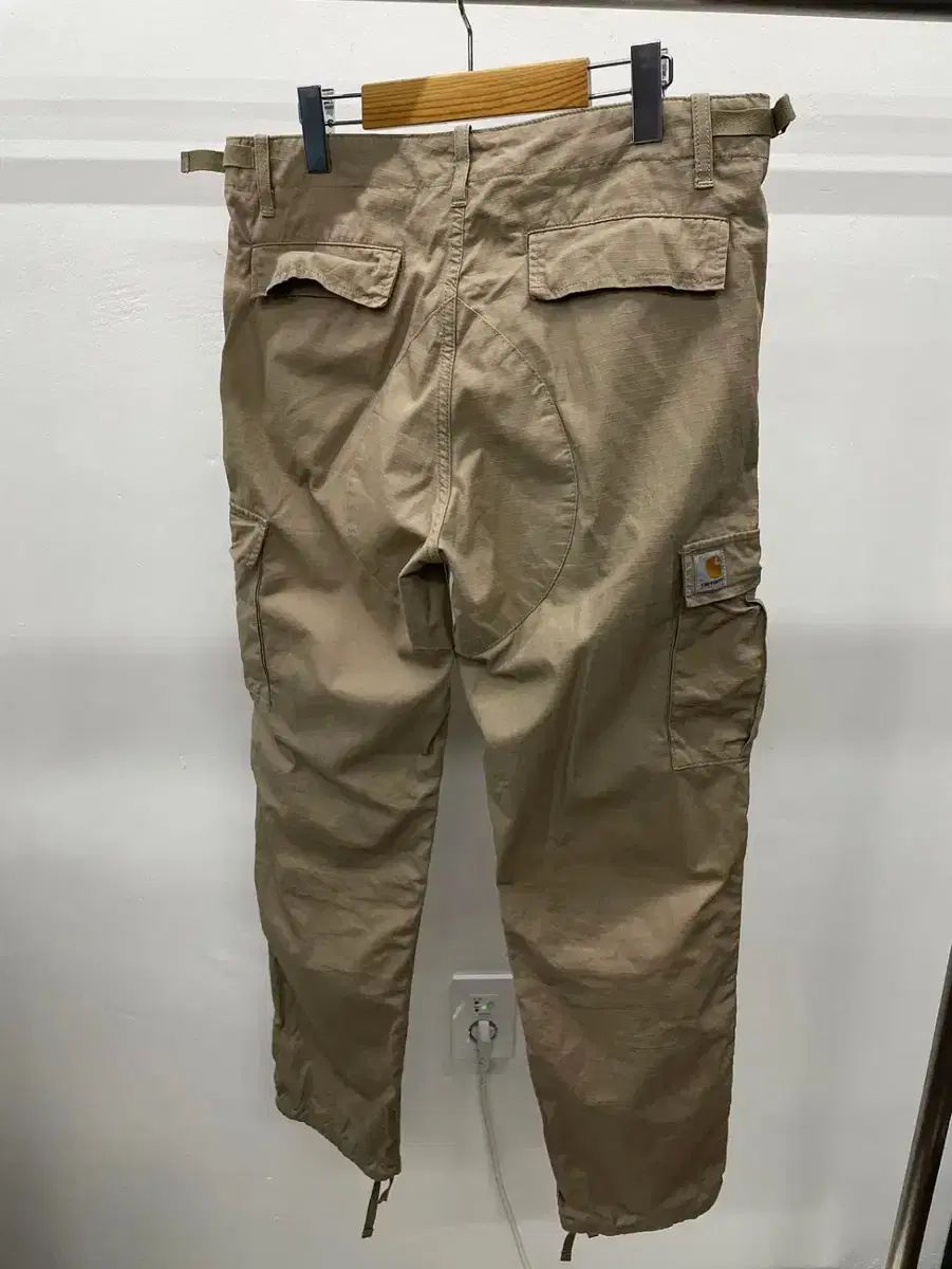 カーハート エビエーション カーゴパンツ