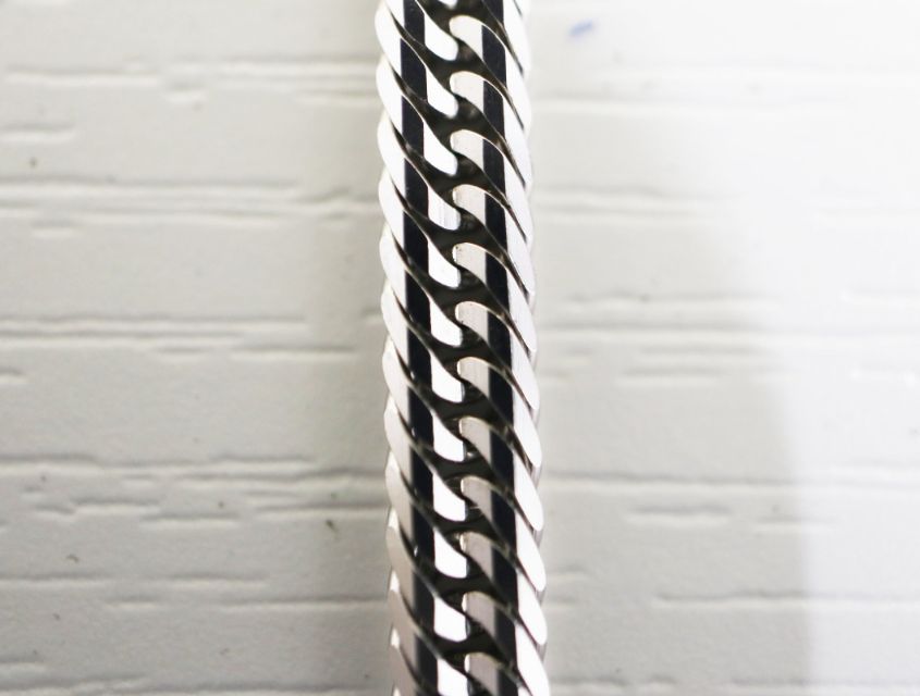 ホワイトゴールド 750