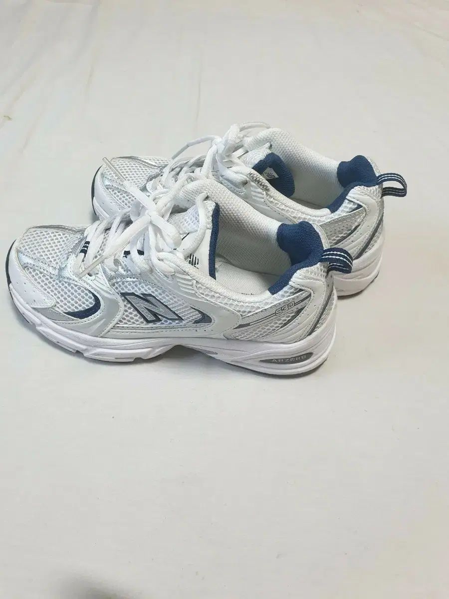 ニュー ンス 530 ホワイト シルバー 225