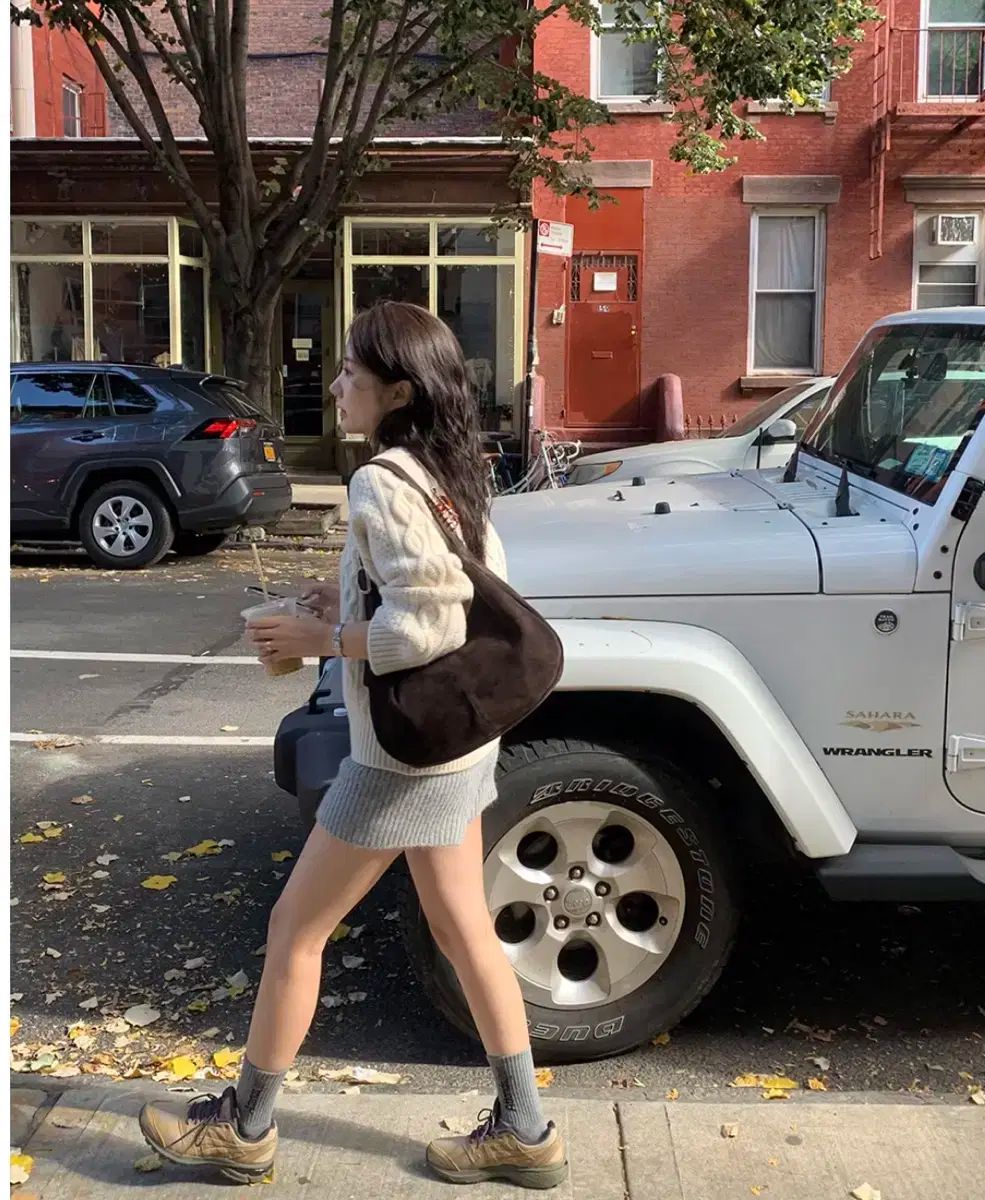 バイムード Here オリジナル商品 ニット 12万円台 商品