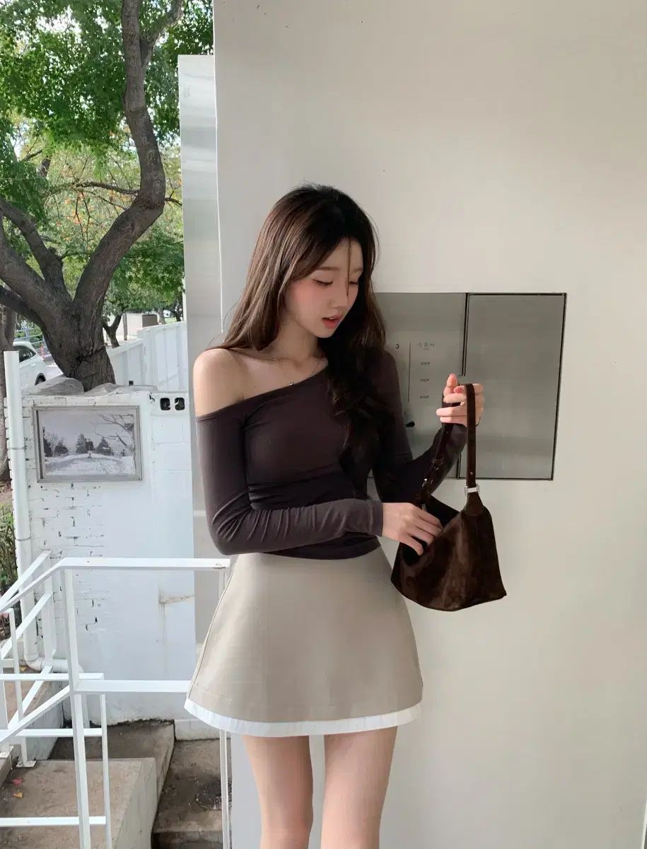 ルブラ OFF Tシャツ ブラウン ティニー スカート s セット