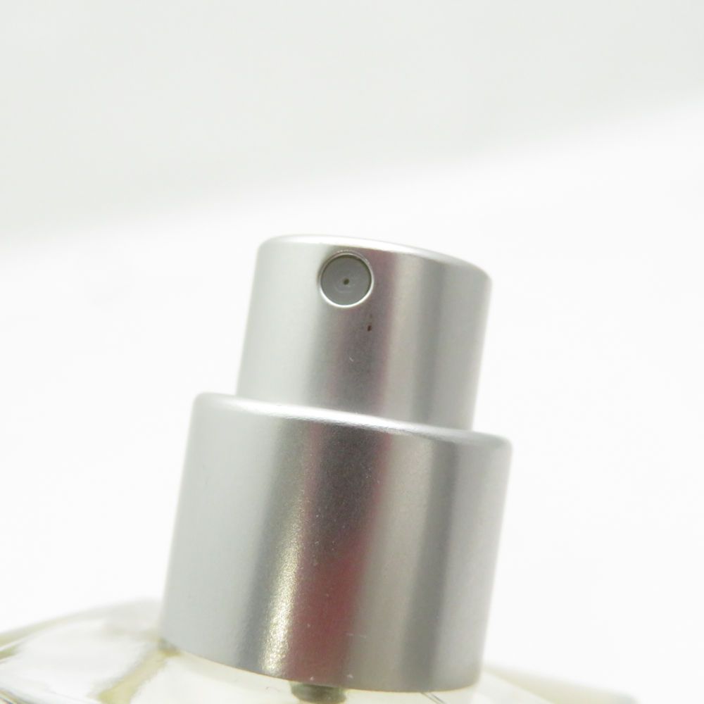 アンバーバニラ 香水