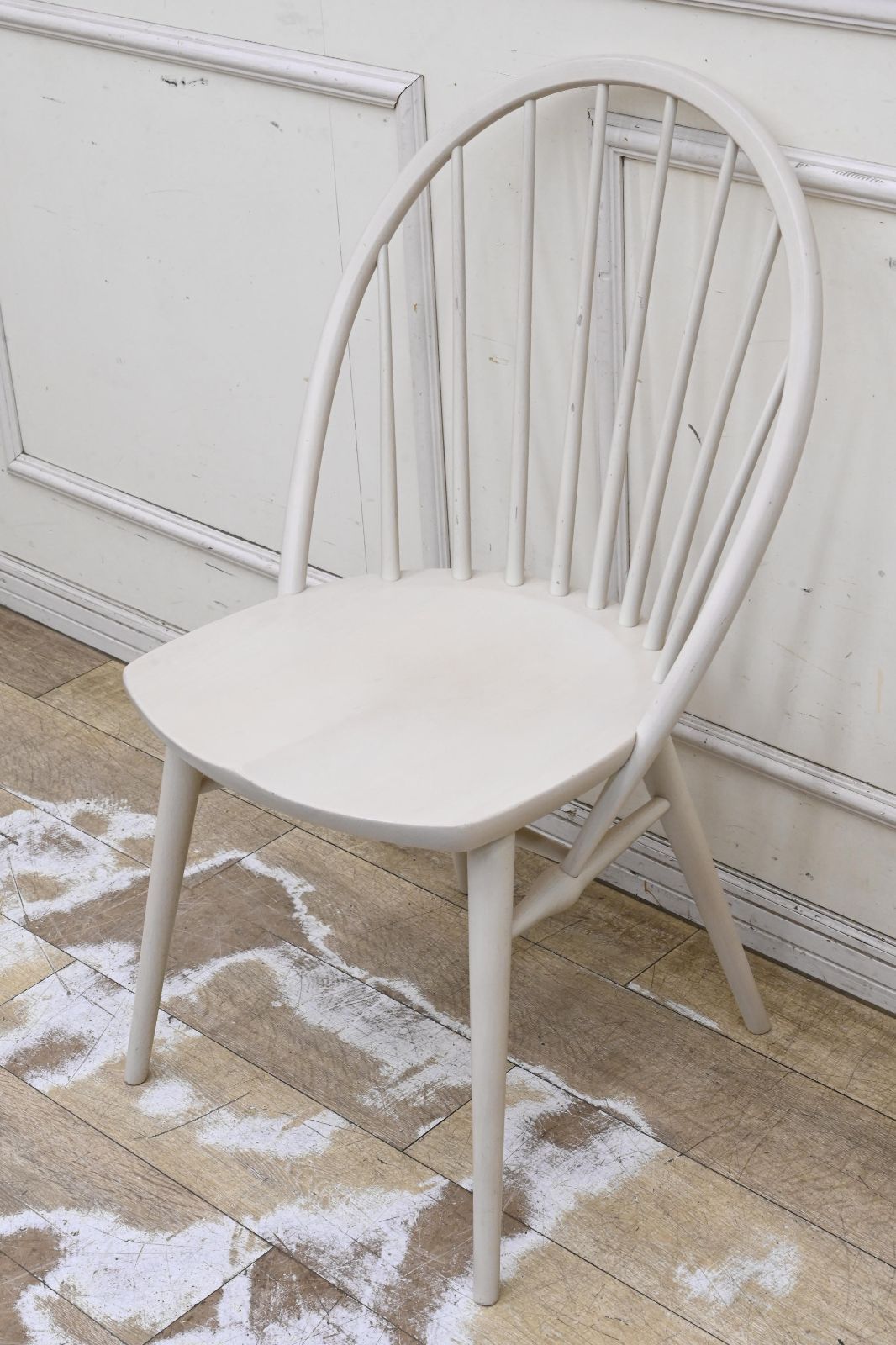 ━ 柏木工 KASHIWA 飛騨高山製 レイチェア ホワイト 白 ウィンザー ダイニングチェア 北欧 ナチュラル カフェスタイル 家具 椅子━