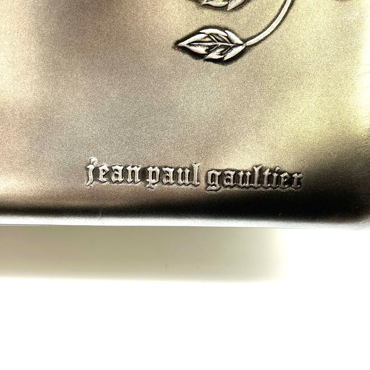 ショルダーバッグ エナメル