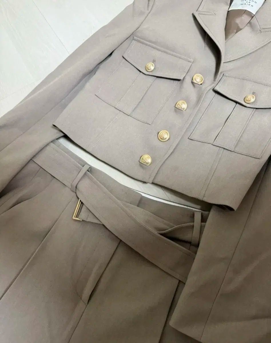 メゾンドメイヤー セットアップ 55 トープベージュ