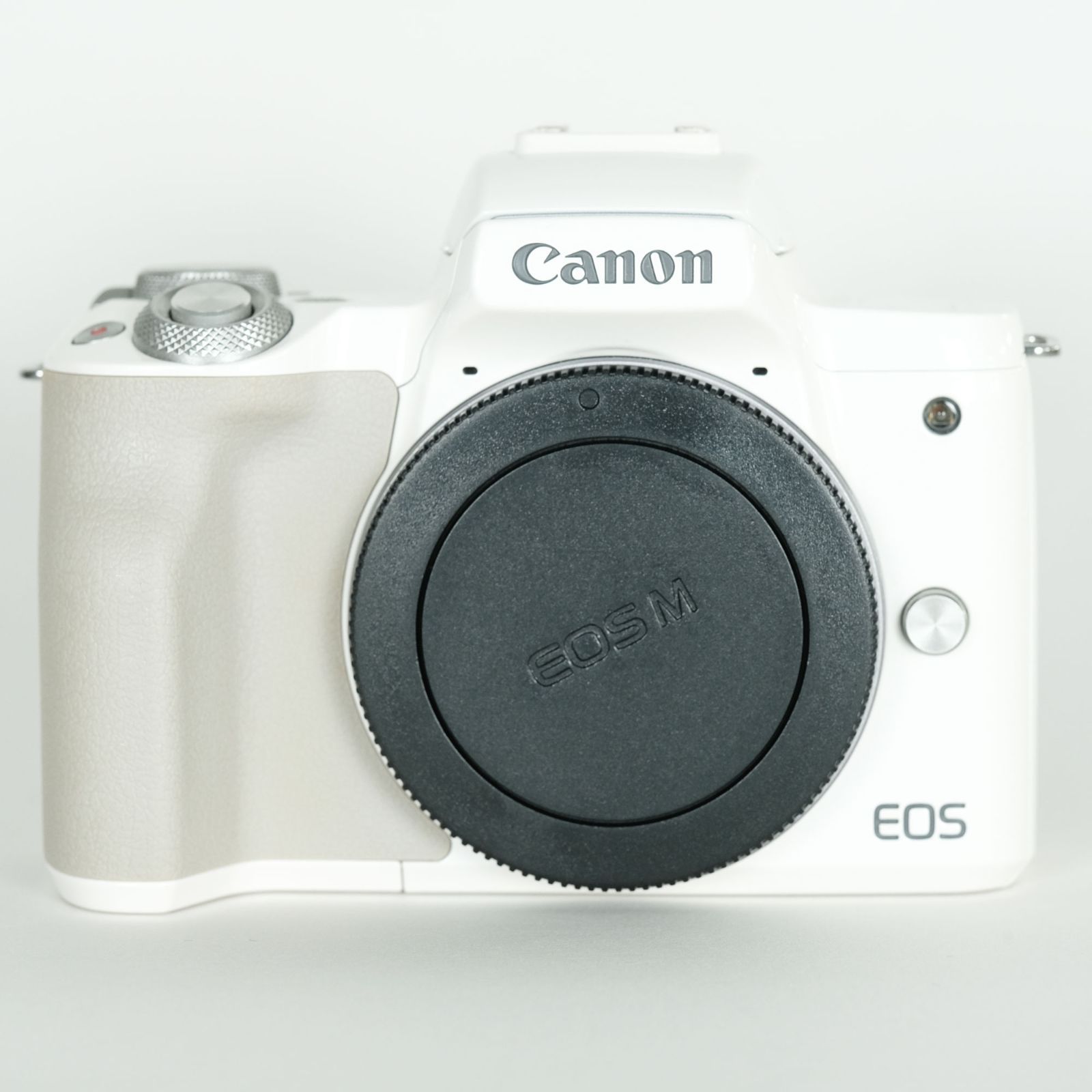 並品 注意事項あり Canon EOS Kiss M ボディ ホワイト ミラーレス一眼カメラ