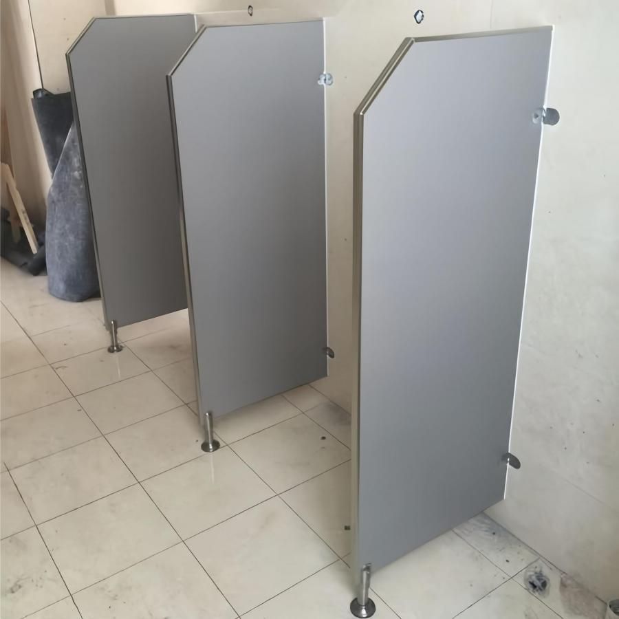 トイレパーティション