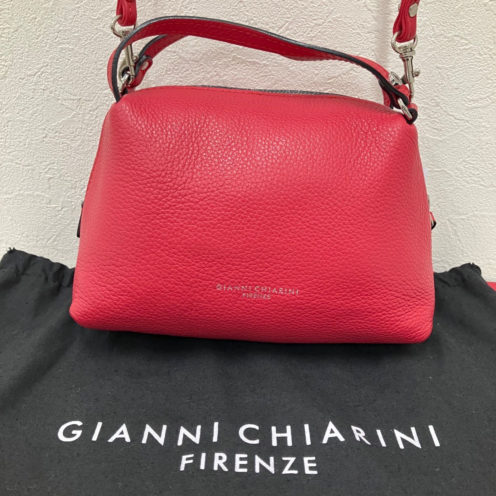 レディース GIANNI CHIARINI ショルダーバッグ レッド 赤 ALIFA レザー