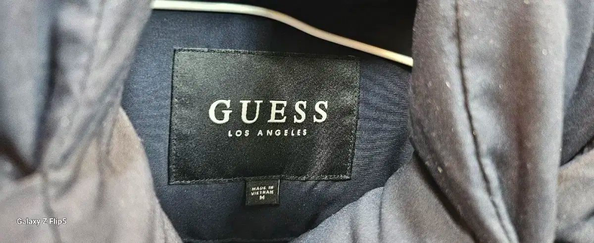GUESS ネイビー ダウンジャケット ファー付きフード Puffer ジャケット 