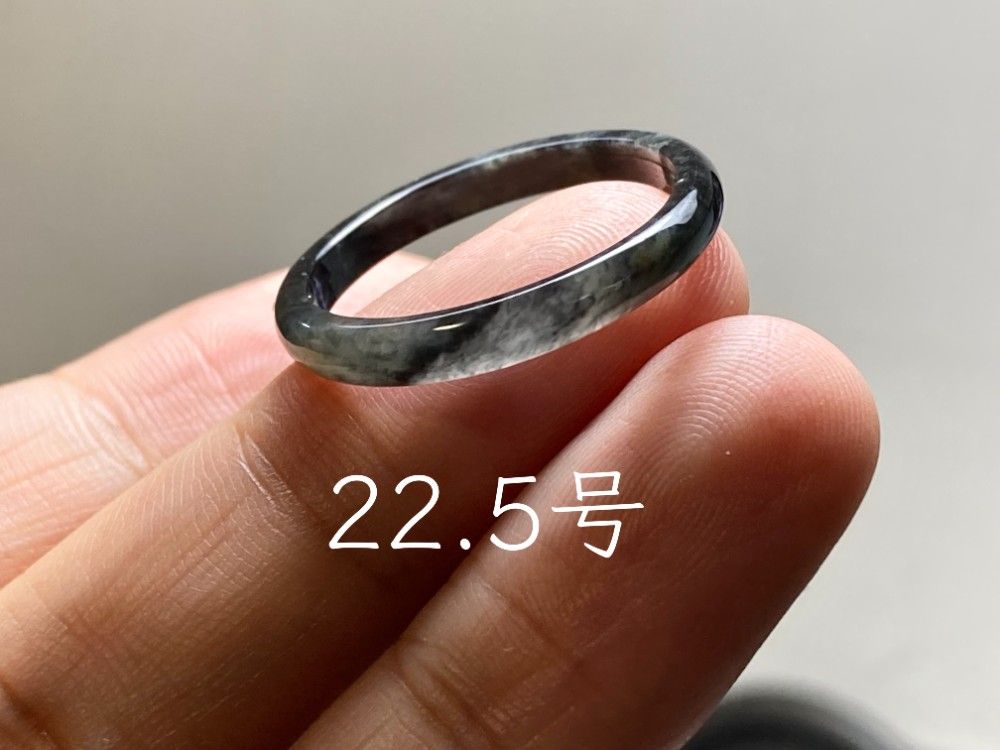 L14-239 氷糯種 22.5号 黒翡翠 グアテマラ産 A貨 本翡翠 くりぬき