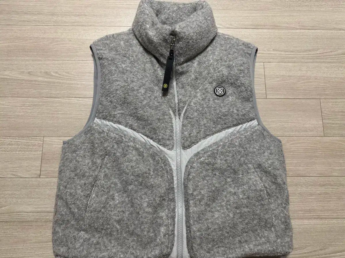 G FORE ジーフォア レディースダウンベスト