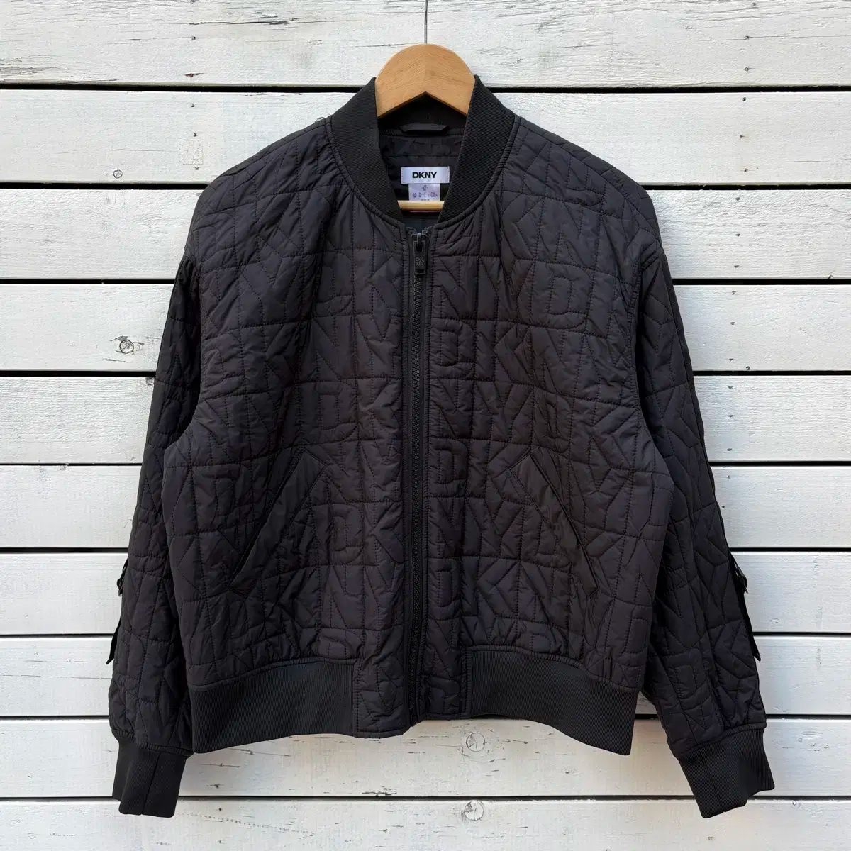 DKNY ディーケーエヌワイ キルティング ジャケット