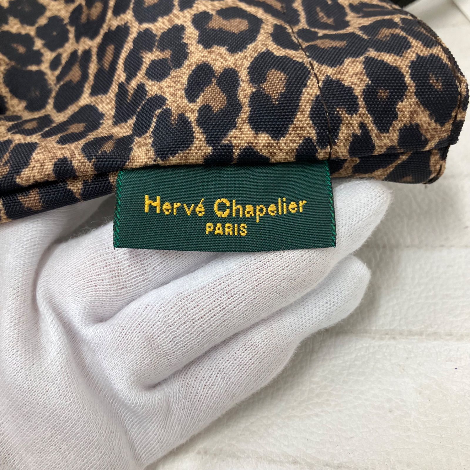  372 Herve Chapelier エルベシャプリエ 1027 F PANTHERE TAUPE 舟形 舟型 トートバッグ ハンドバッグ レオパード アニマル 豹柄 総柄 ナイロン パンサー M ミディアム ユニセックス ブラウン系 茶系 ファスナー付き ハンドバッグ バッグ