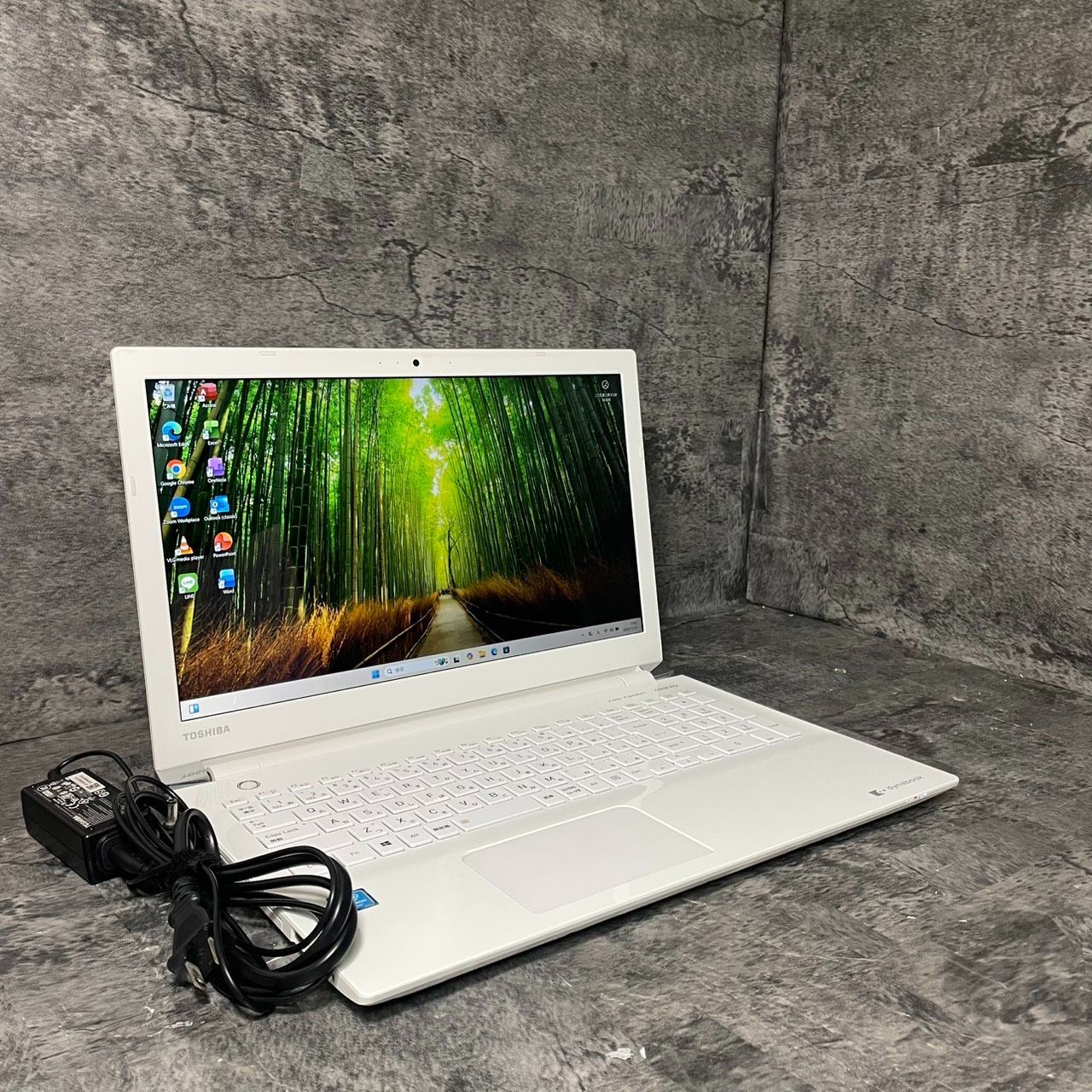 NNo1304T 初期設定済 最新オフィス2024ワード・エクセルすぐつかえます