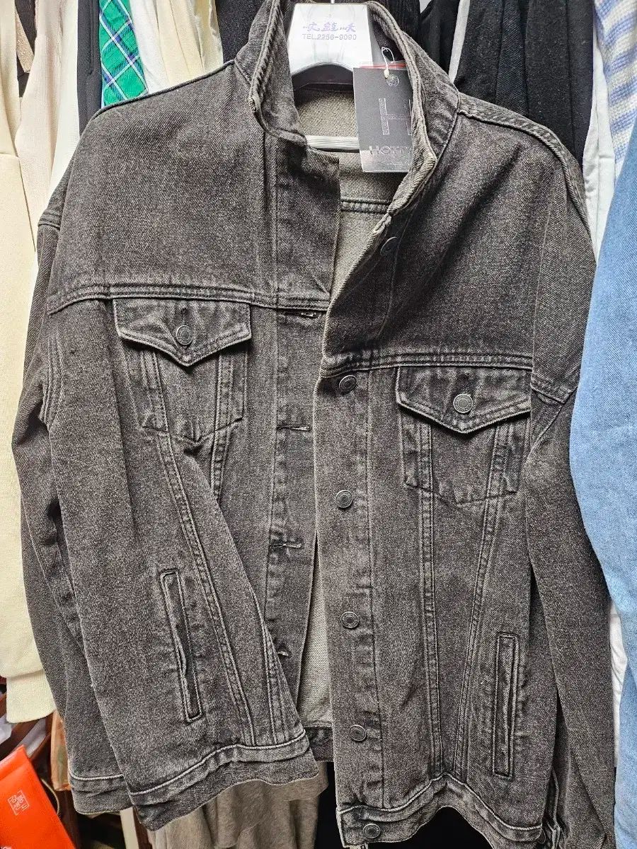ブラックジーンジャケット デニムジャケット コート シャツ クローゼット在庫整理 4点をこの価格で