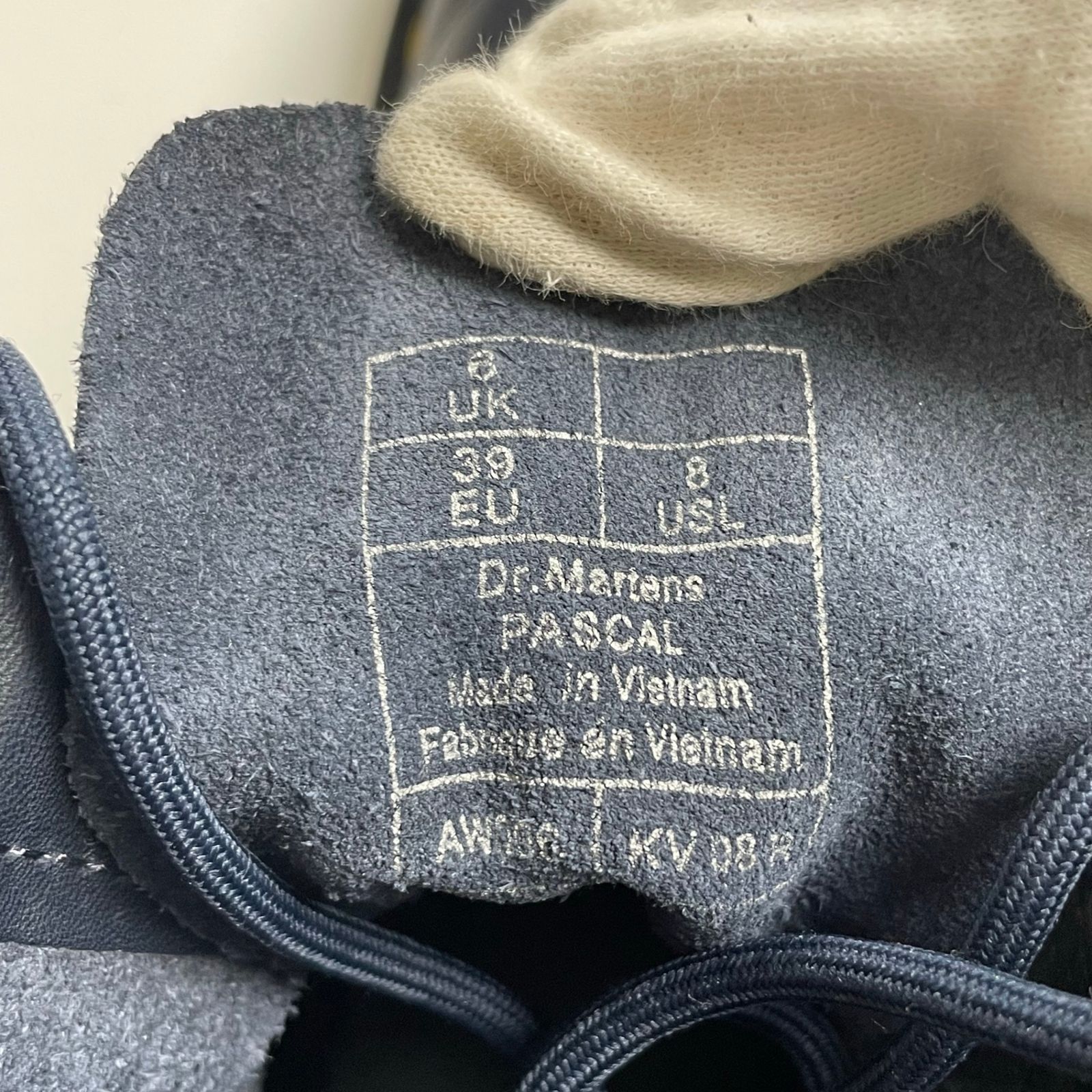 ダークネイビー 参考定価