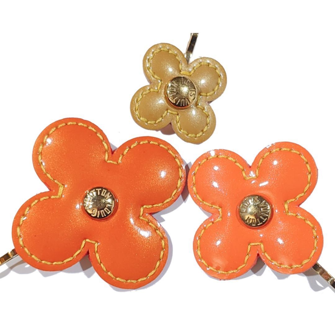 LOUIS VUITTON ルイ ヴィトン LV バレッタ フルール ヴェルニ ヘアピン