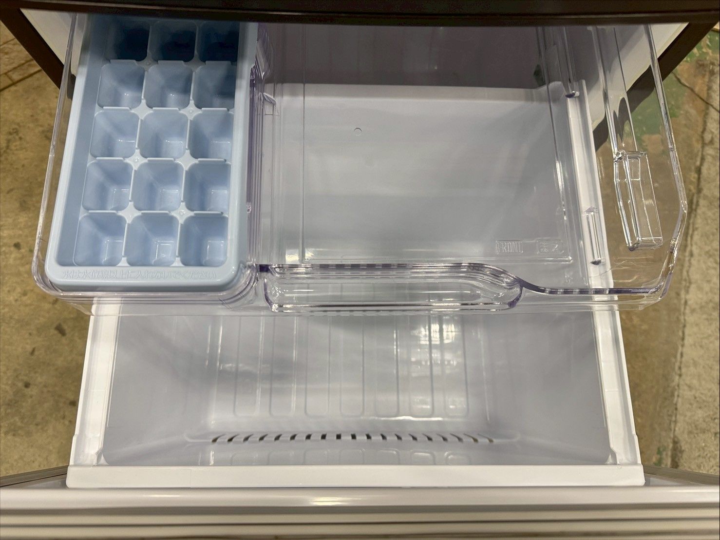 大阪送料無料★3か月保障付き★冷蔵庫★三菱★2ドア★2022年★MR-P17G-H★SR-240 大阪送料無料☆3か月保障付き☆冷蔵庫☆三菱☆2ドア☆2022年☆MR-P17G