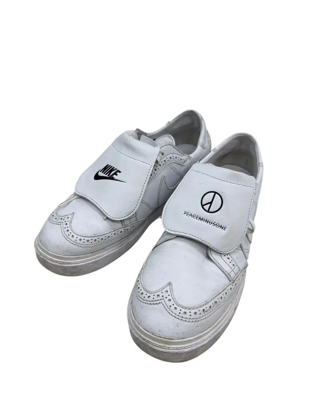 ナイキ X ピースマイナスワン KWONDO 白