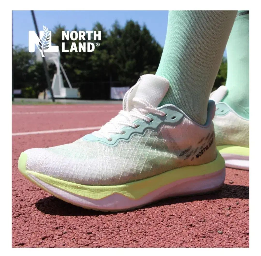 ランニングシューズ