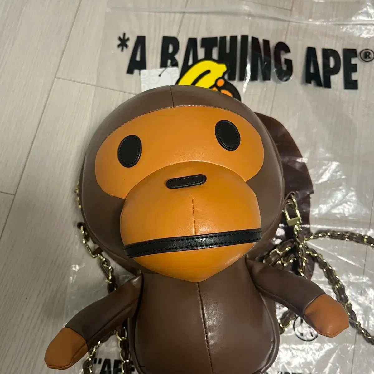 A BATHING APE アベイシングエイプ ベイビー マイロ PLUSH ドール