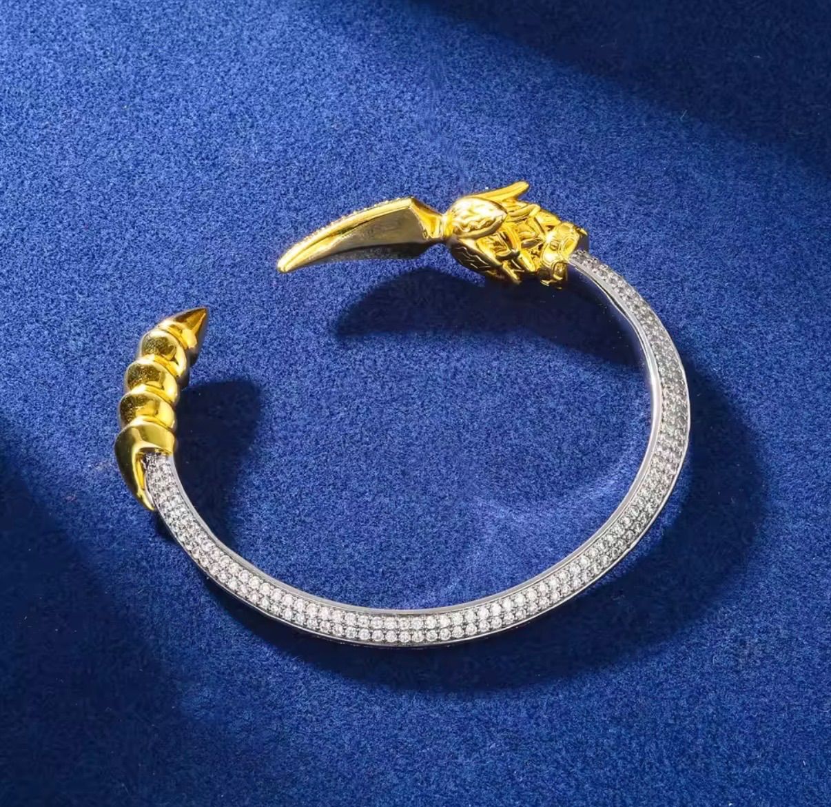 三つの象徴を宿す、特別な一本】モアサナイト×S925 鷹 蓮 龍 デザイン