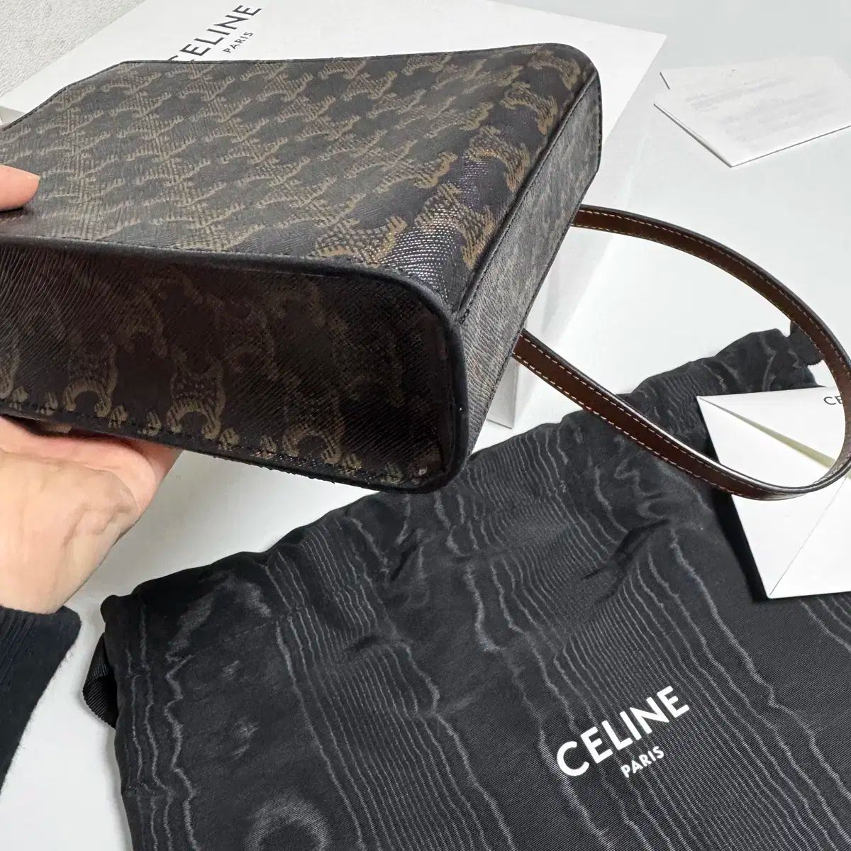  インボイス セリーヌ トリオンフ ミニ カバ バッグ メッセンジャーバッグ ショルダーバッグ