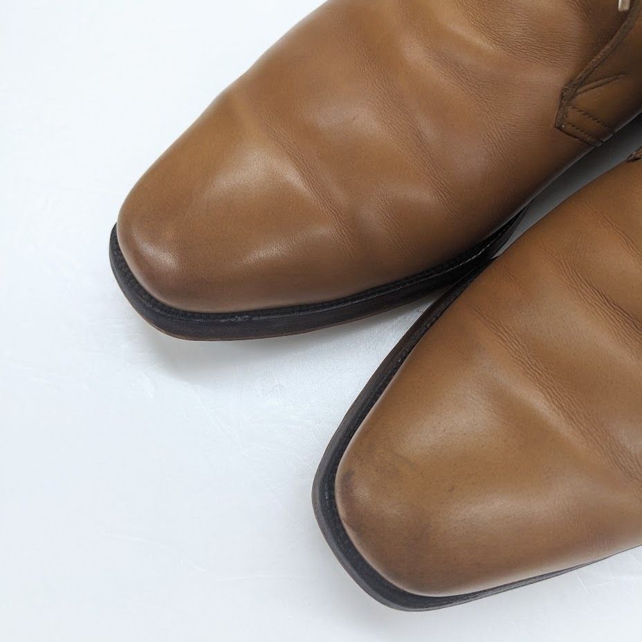 チャッカブーツ