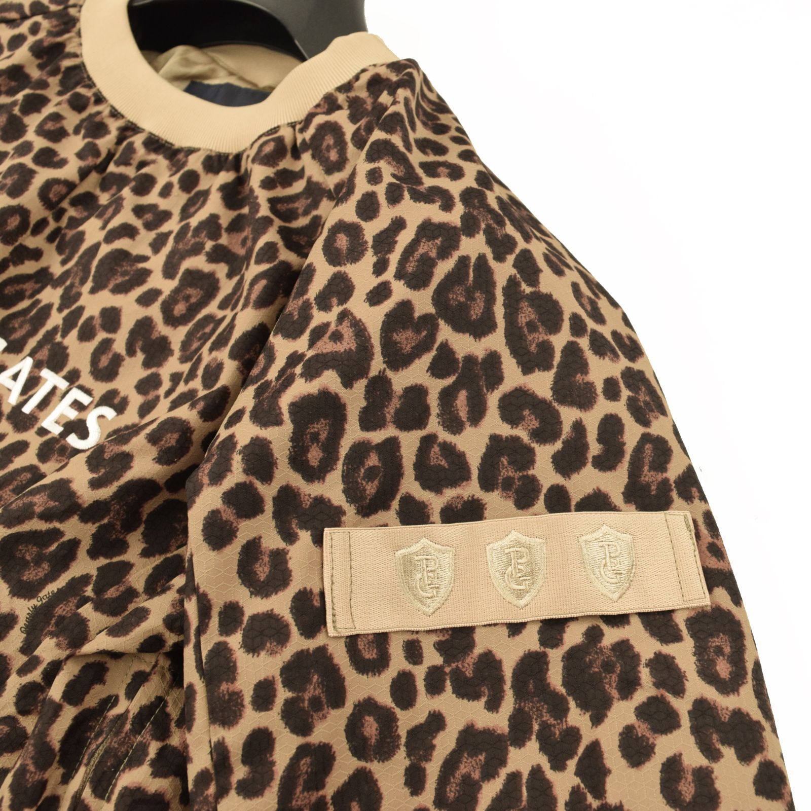 サイズ：2・L・新品】パーリーゲイツ 耐水撥水性・蓄熱保温性