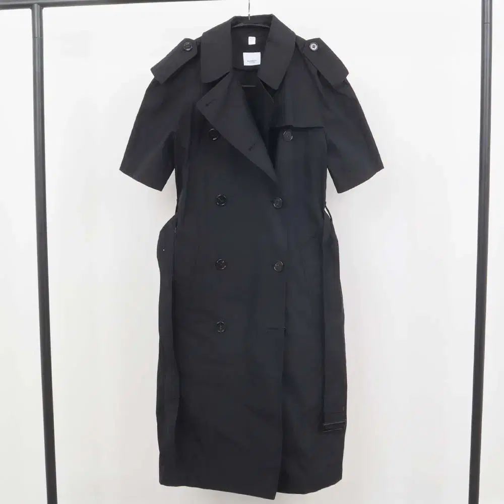 バーバリー ショート ワンピース 8071035 Black