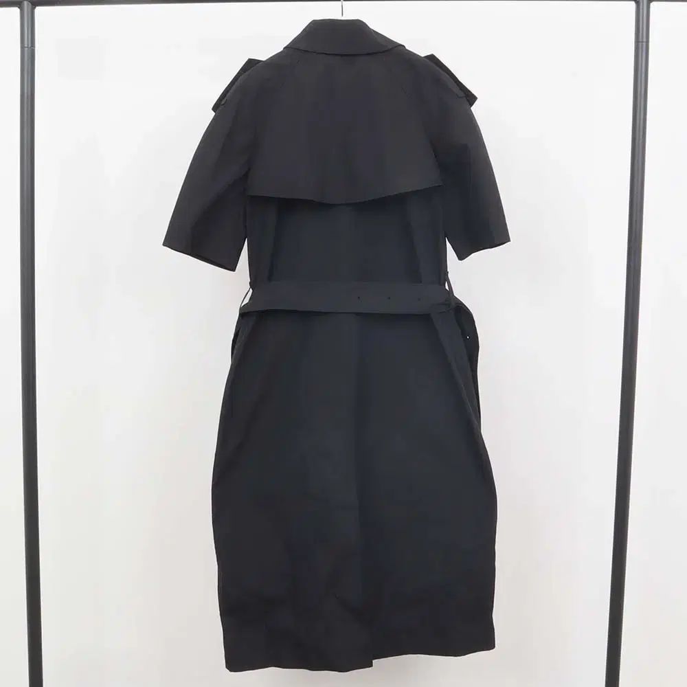 バーバリー ショート ワンピース 8071035 Black