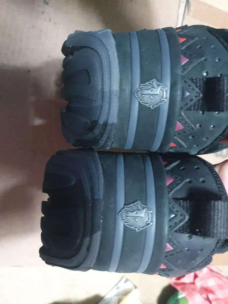 240 BLACK YAK ブラックヤク 靴 ゴアテックス