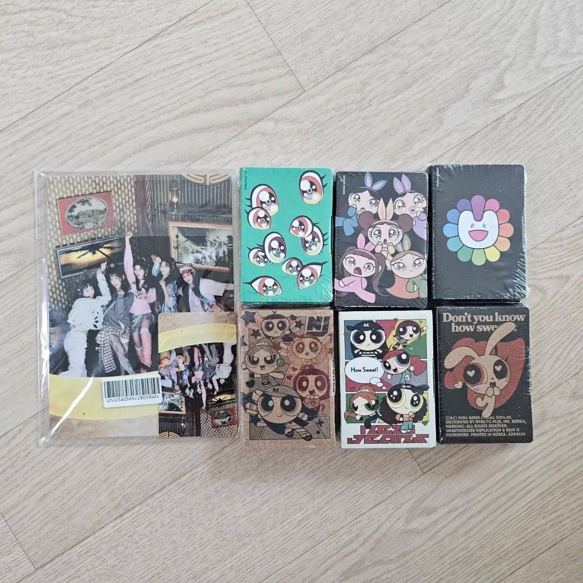 まとめ NewJeans ニュージーンズ ニュジ ウィバース アルバム 特典 ヘリン ハニ HANNI ヘイン HYEIN ミンジ MINJI ダニエル DANIELLE トレカ ハウス ィット